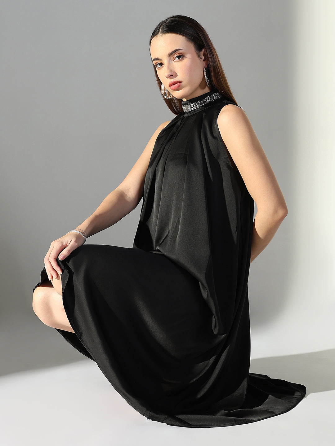 Embellished Neck Black Pleated Midi Dress