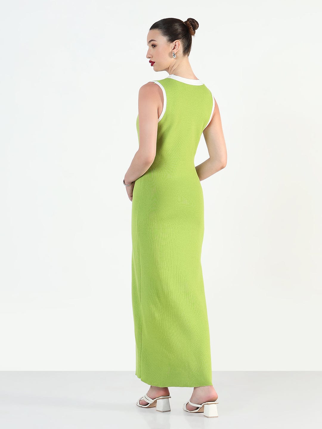 Green V-Neck Sleeveless Bodycon Dresses