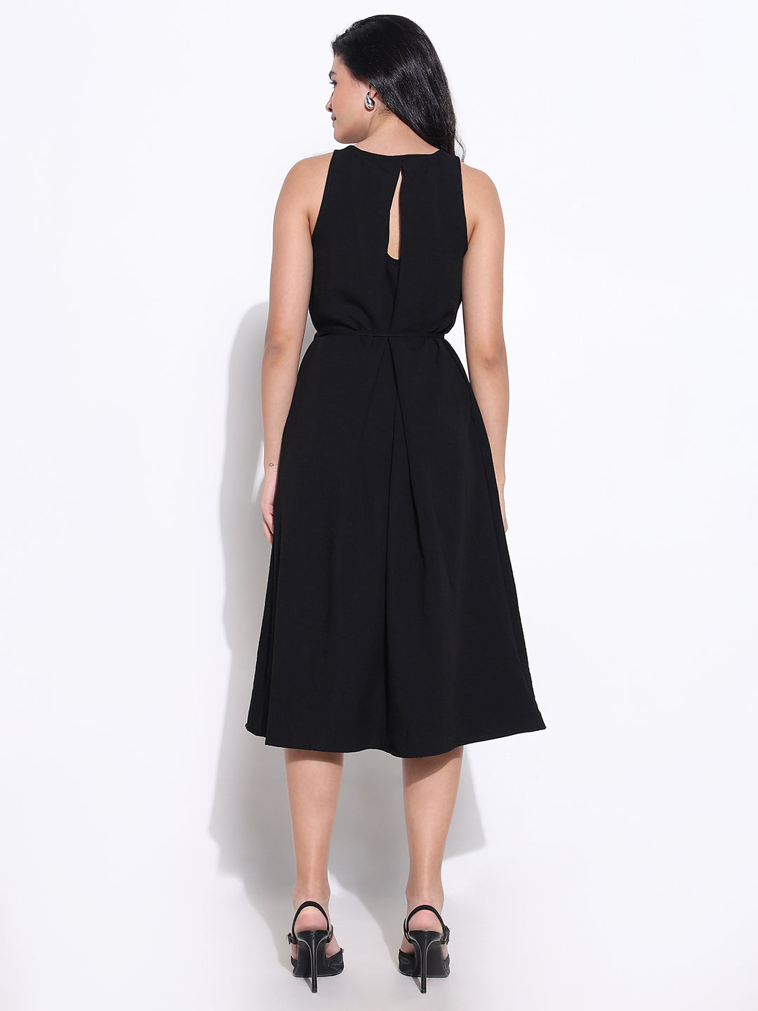 Pleated Black Round Neck Slip on Midi Dress waist Tie