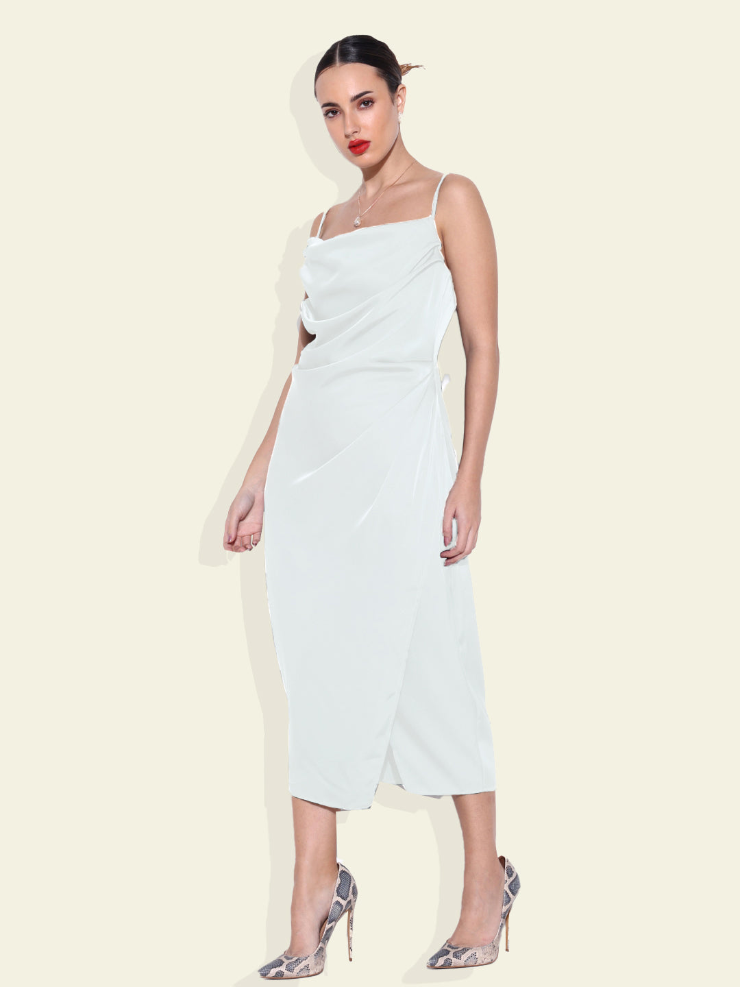 White Solid Sheath Dress