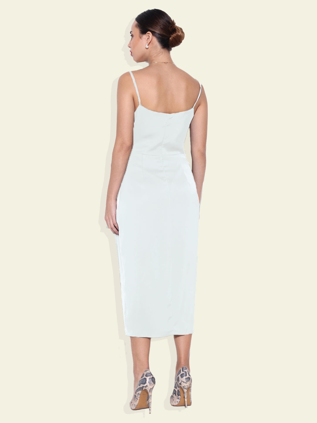 White Solid Sheath Dress