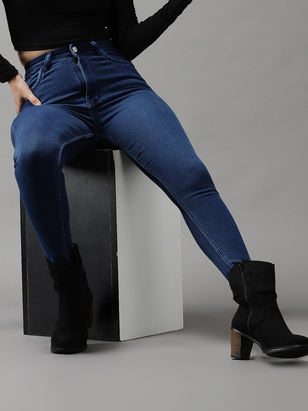 Solid Blue Skinny Fit Denim Jeans