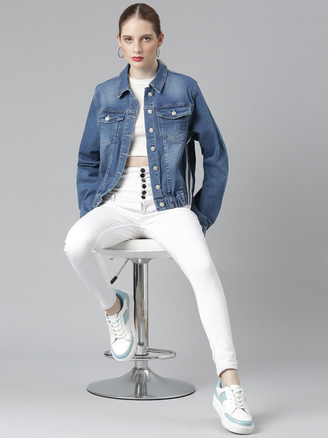 Blue Spread Collar Crop Denim Jacket