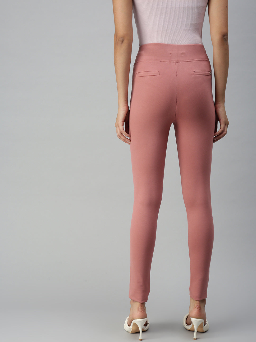 High-Waisted Jeans