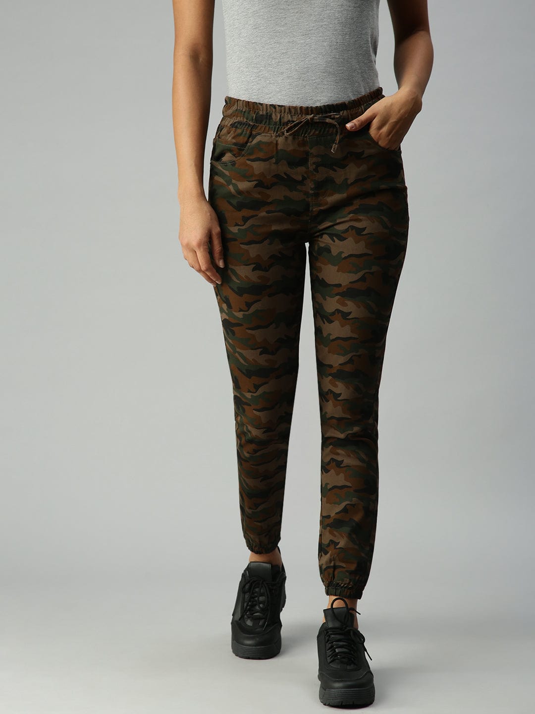 Olive Jean Jogger High-Rise Slash Knee Stretchable Jeans