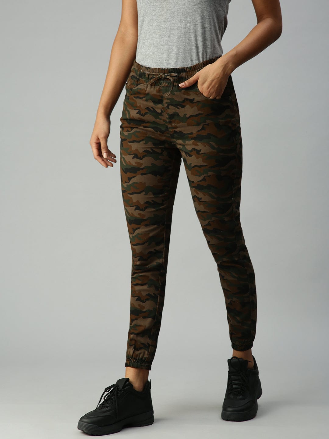 Olive Jean Jogger High-Rise Slash Knee Stretchable Jeans