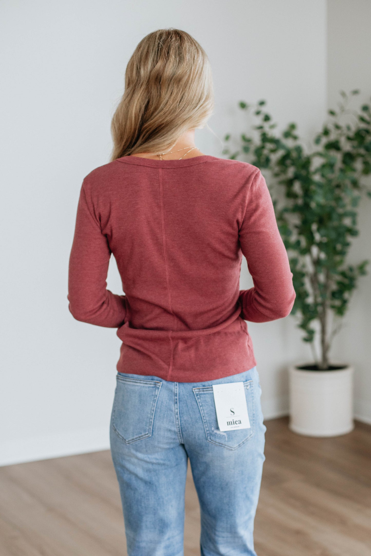 Clove Henley Top