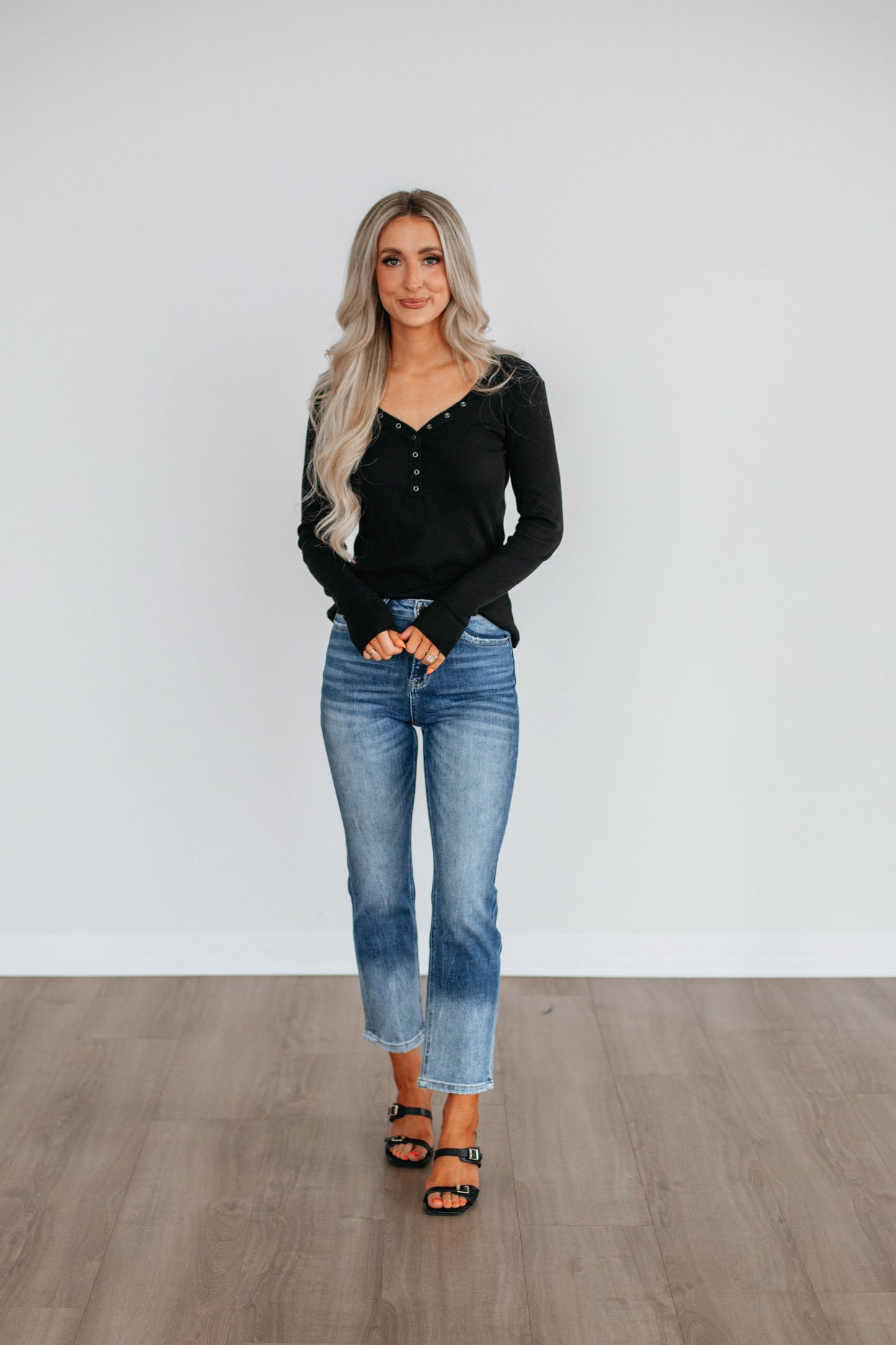 Clove Henley Top