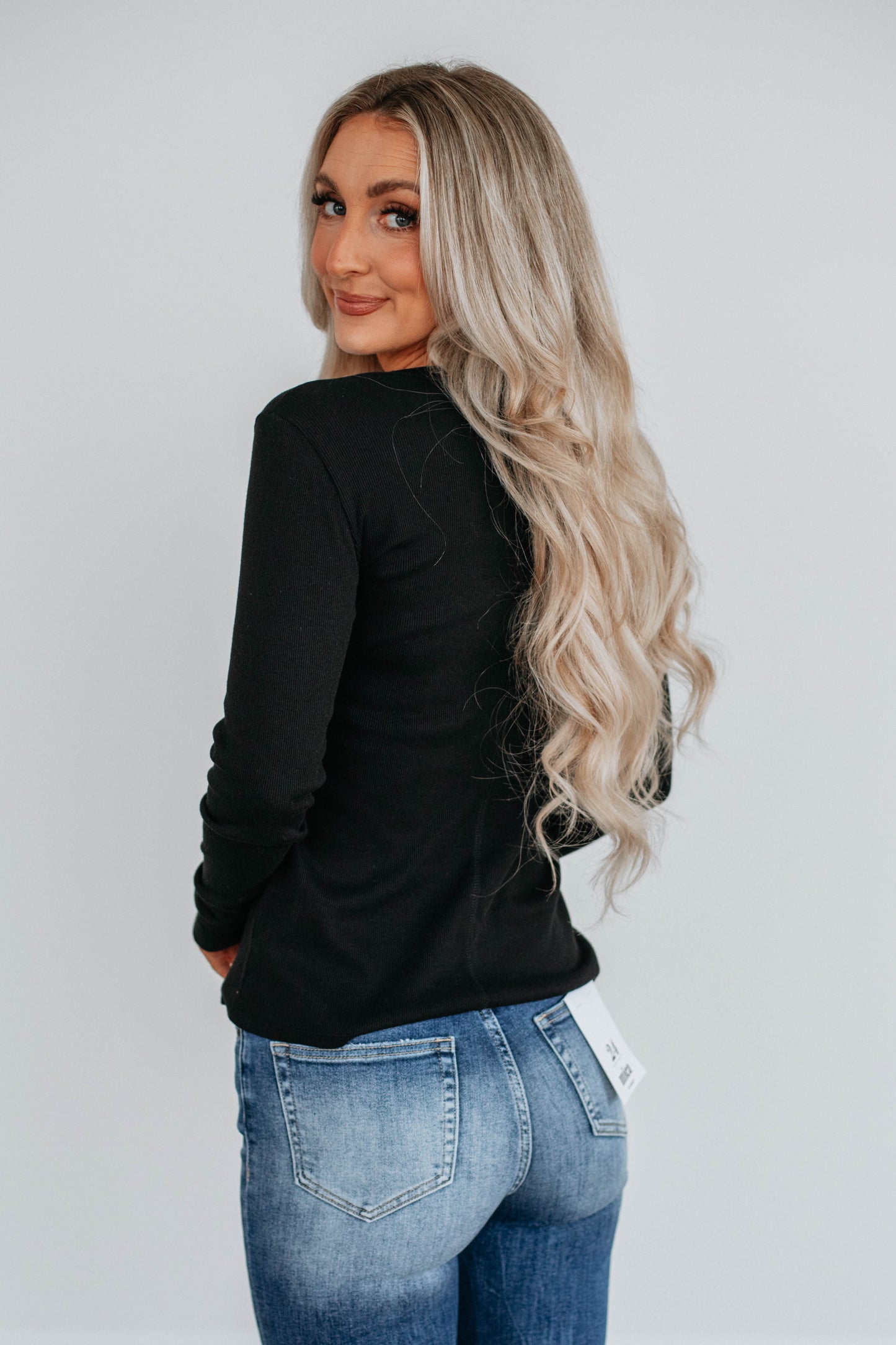 Clove Henley Top